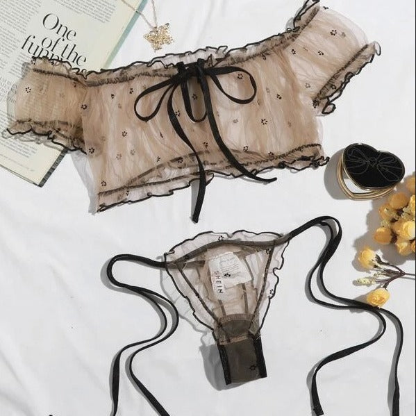 Foreign trade sources European and American new erotic underwear Sexy women's mesh see-through off-the-shoulder bandeau underwear set