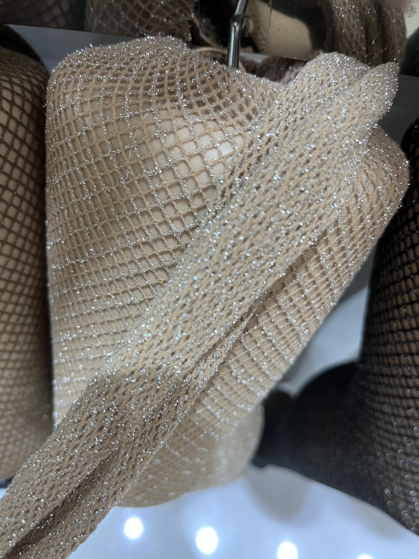 European and American feminine gold and silver silk fishnet pantyhose gold wire mesh stockings silver silk mesh stockings bright silk stockings bright silk bottom stockings women