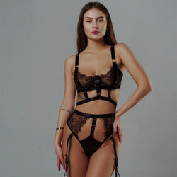 Image of 2022 European and American Summer New Women's Sex Lingerie Mesh Sand Perspective Gathering Three-Piece Set Spot Drop Shipping 222