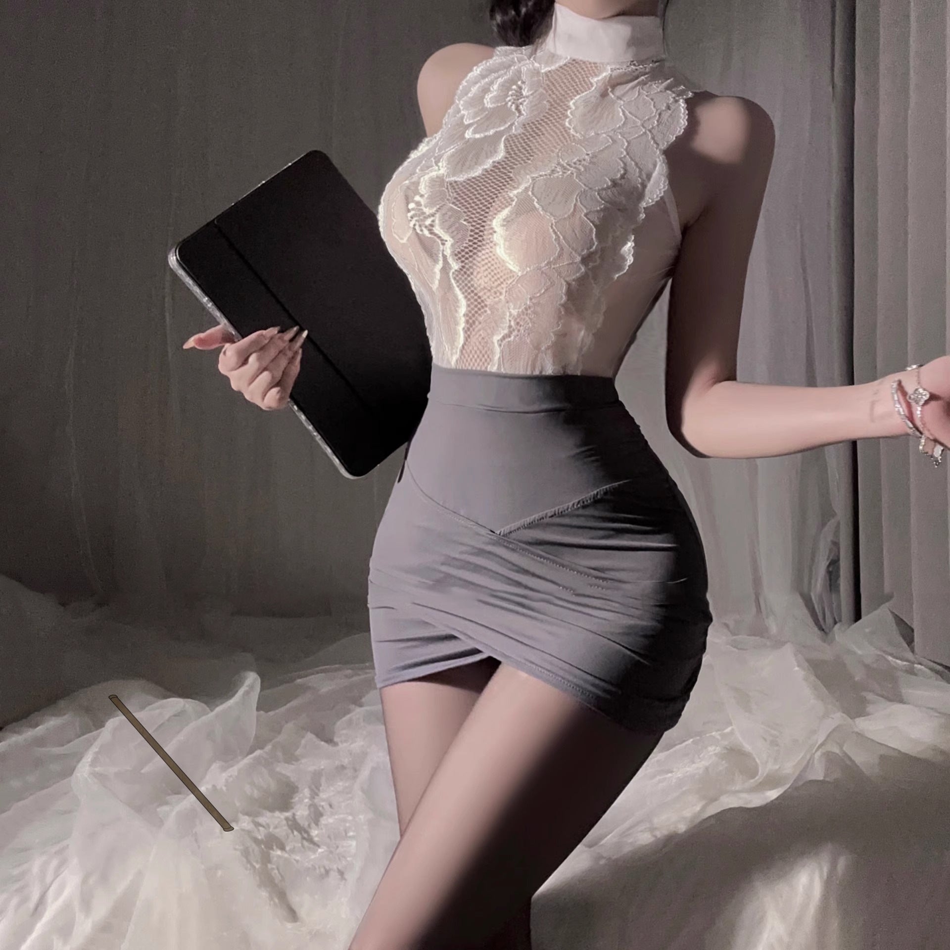 Erotic underwear, flight attendant, secretary, buttocks, skirt, passionate temptation, sexy cut-out uniform, free OL cosplay set