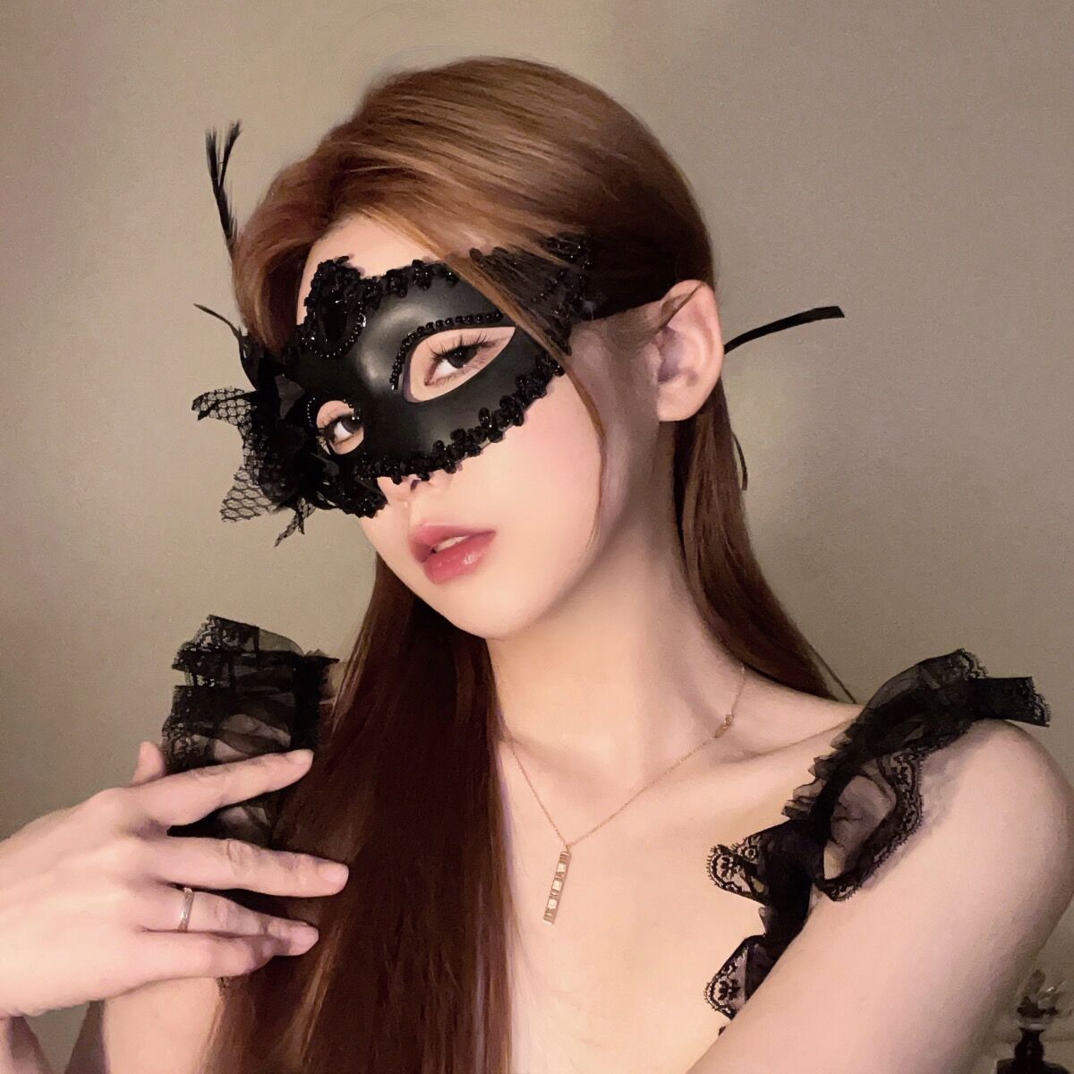 Makeup Masquerade Party Sexy Half Face Makeup Woman Half Face Sex Lace Mask Halloween Feather Face Mask