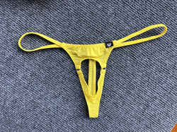 Image of [factory] gay loose ice silk men's Thong pants low waist leaky J underwear sex men's thong