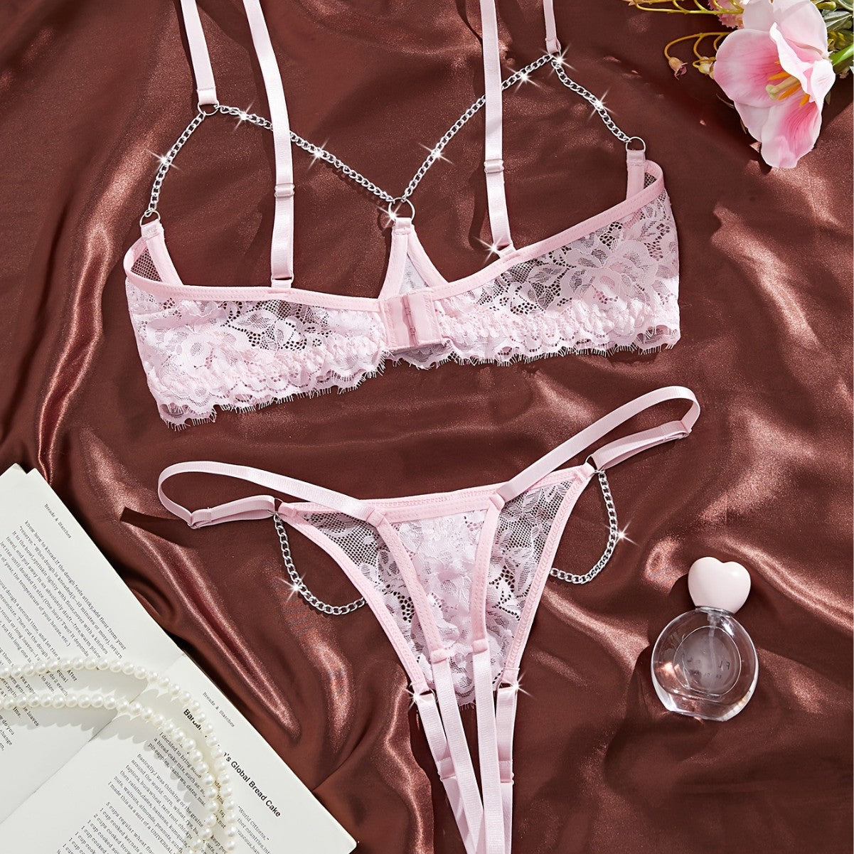 European and American comfortable high-end erotic underwear without taking off the pants pure desire temptation lace