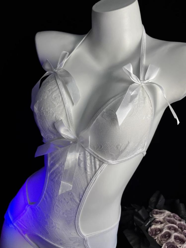 Ge Meng erotic lingerie pure desire lace jumpsuit sexy open crotch free temptation small breasts uniform pajama girl