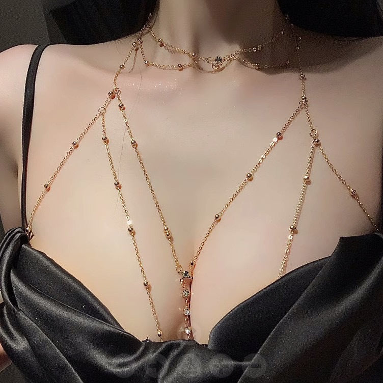 Guiyun sexy underwear cross-border jewelry body chain sexy flash diamond pendant tassel alloy chest chain temptation