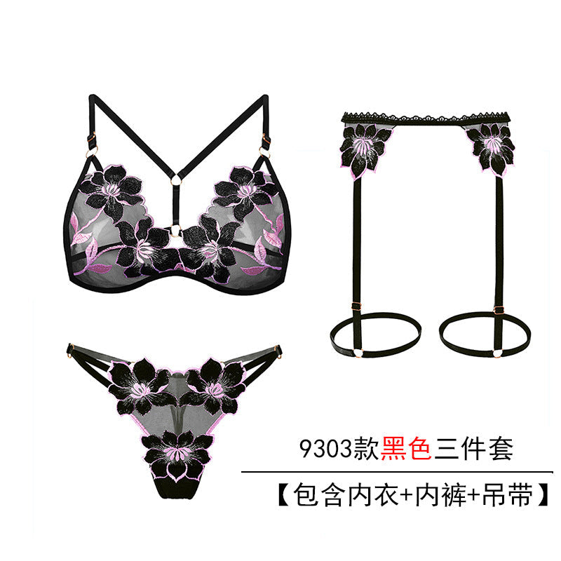 Plus-size sexy lingerie three-point suit extreme temptation thong female pearl massage opening stall no-take